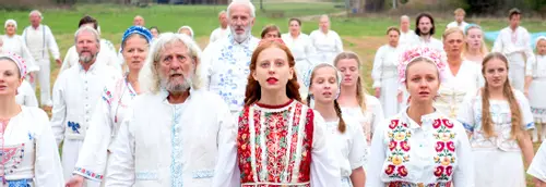 Midsommar - Ari Aster brings the gore but lacks the emotion
