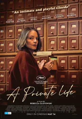 Theatrical poster of the movie 'Vie Privée'.