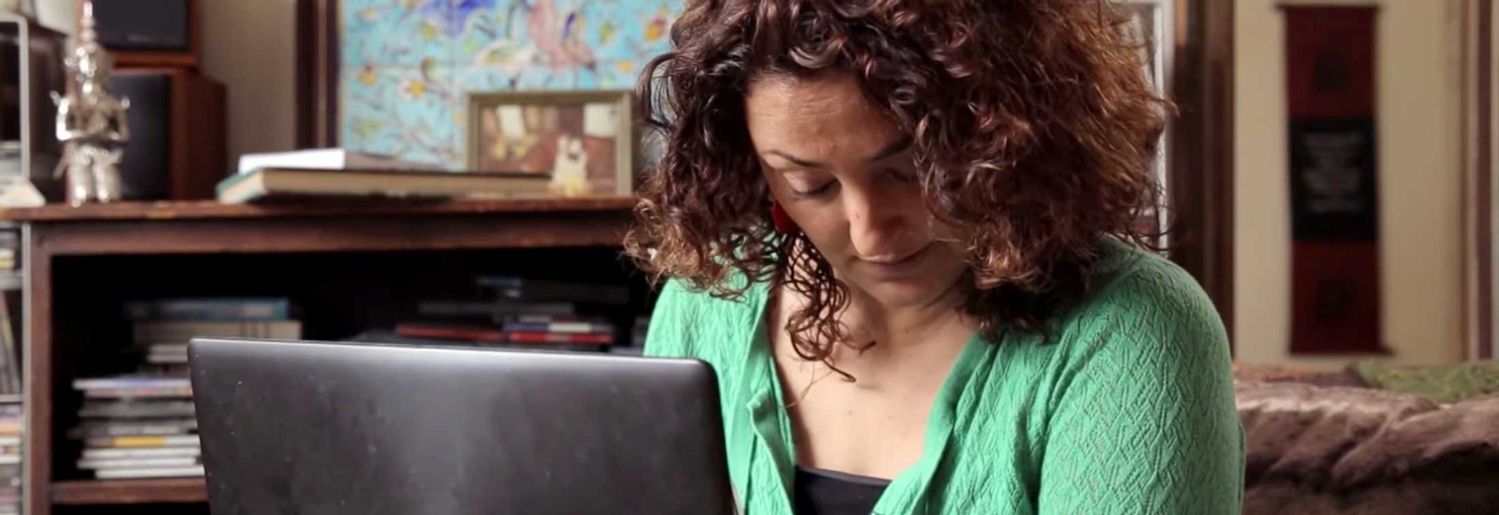 Finding Farideh - An emotional & moving documentary for Iran's Oscar submission