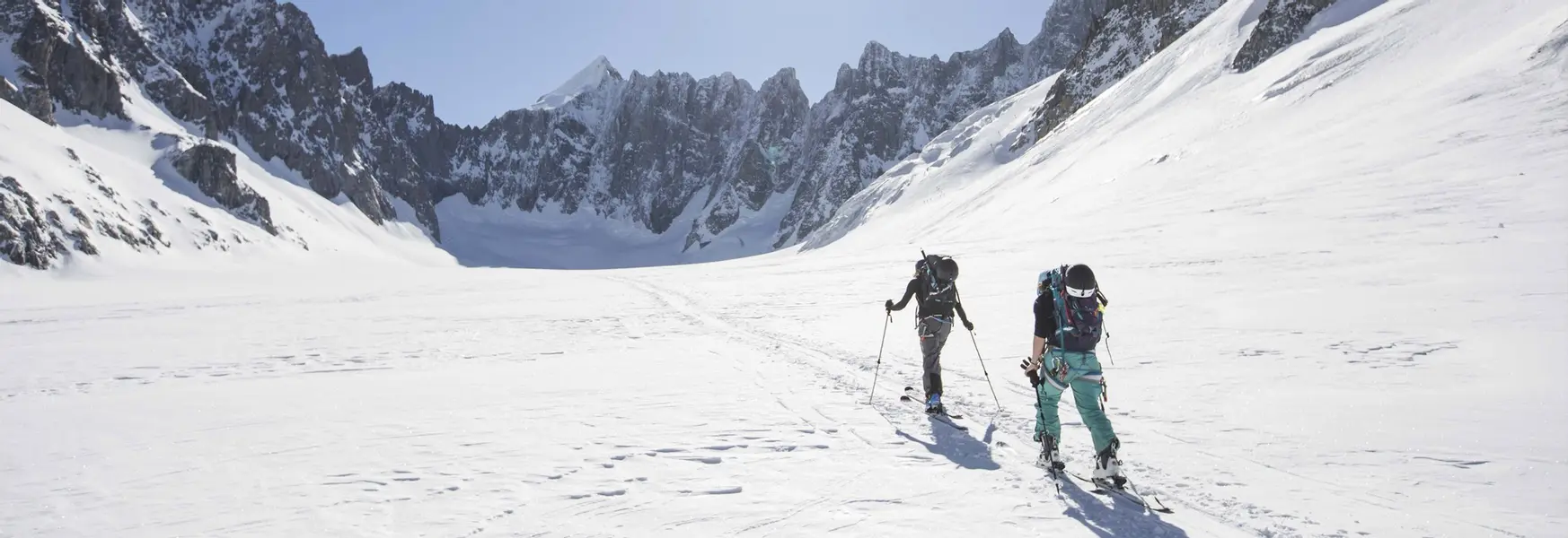 Finding The Line - Skiing down the icy face of fear