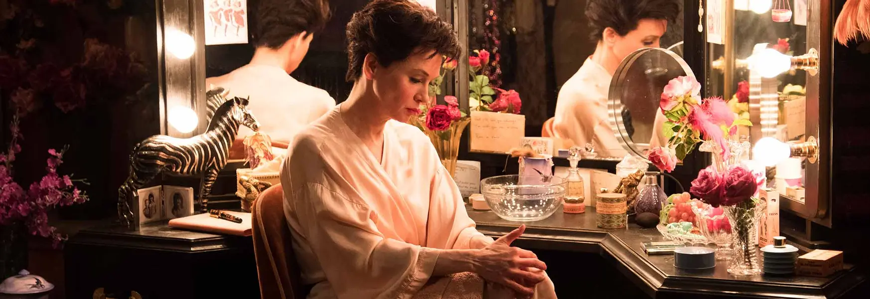 Judy - Zellweger goes for Oscar gold in mid-core biopic