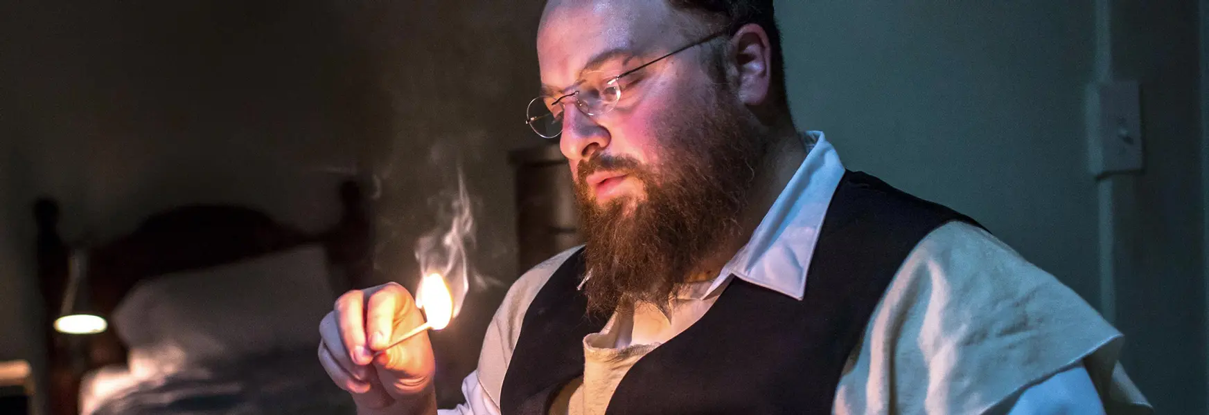 Menashe - A man torn between family and community