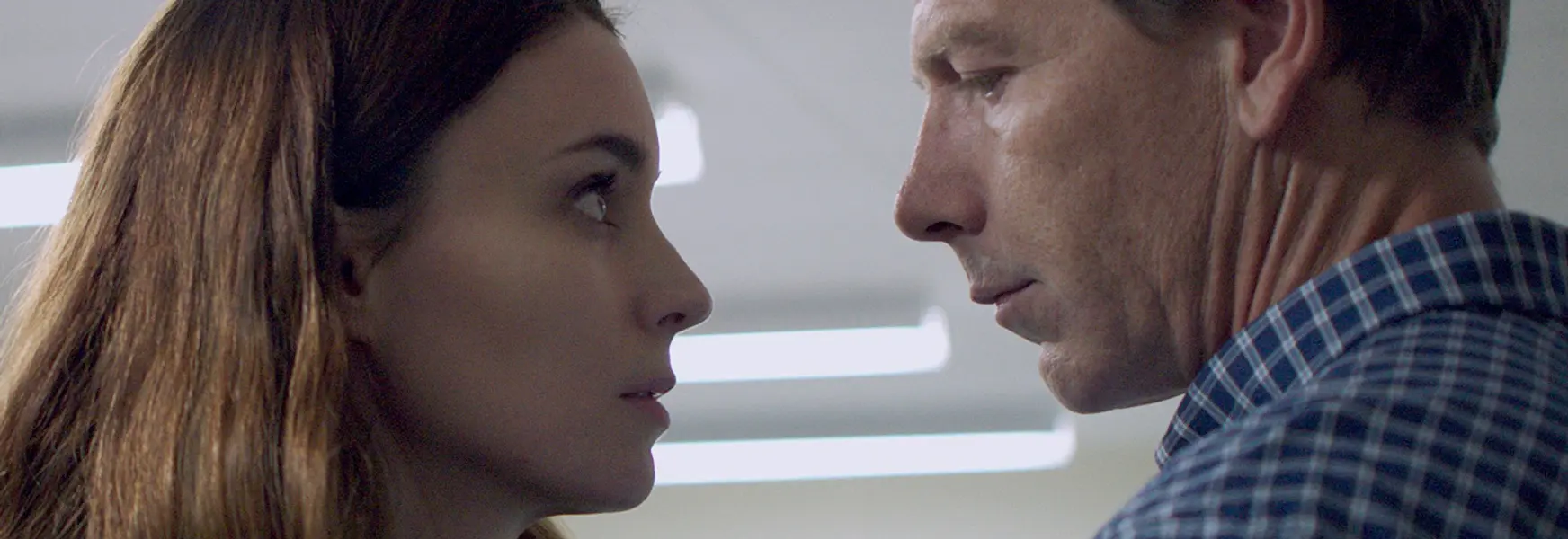 Una - A dull, banal and woefully misguided male fantasy