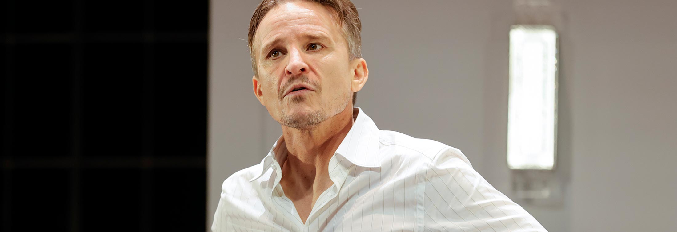 Damon Herriman - Breaking down his career, from 'The Big Steal' to 'Art'