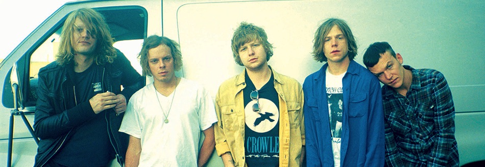 Cage The Elephant - Weathered meets weird on #3