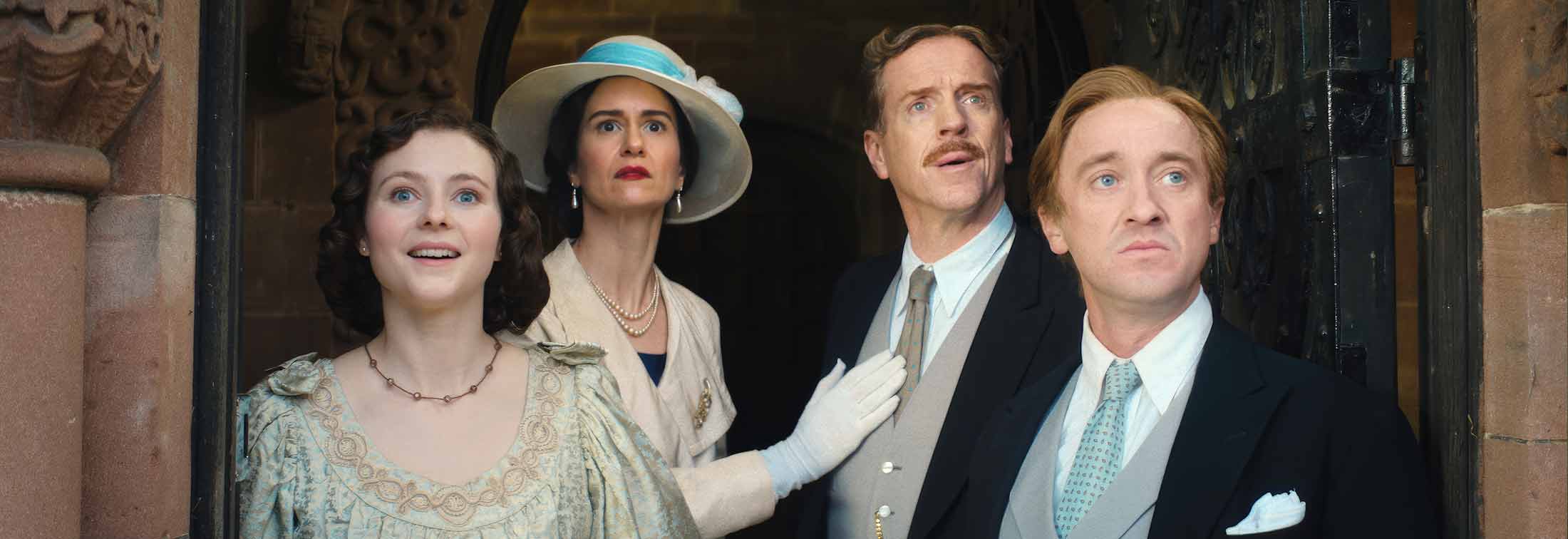 Fackham Hall - Born to aristocracy, bred for idiocy