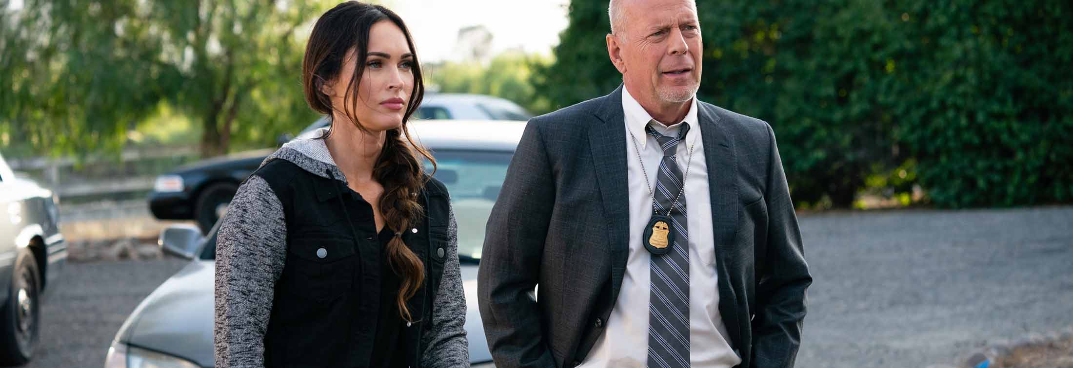 Midnight in the Switchgrass - Bruce Willis and Megan Fox's gritty and intense crime thriller