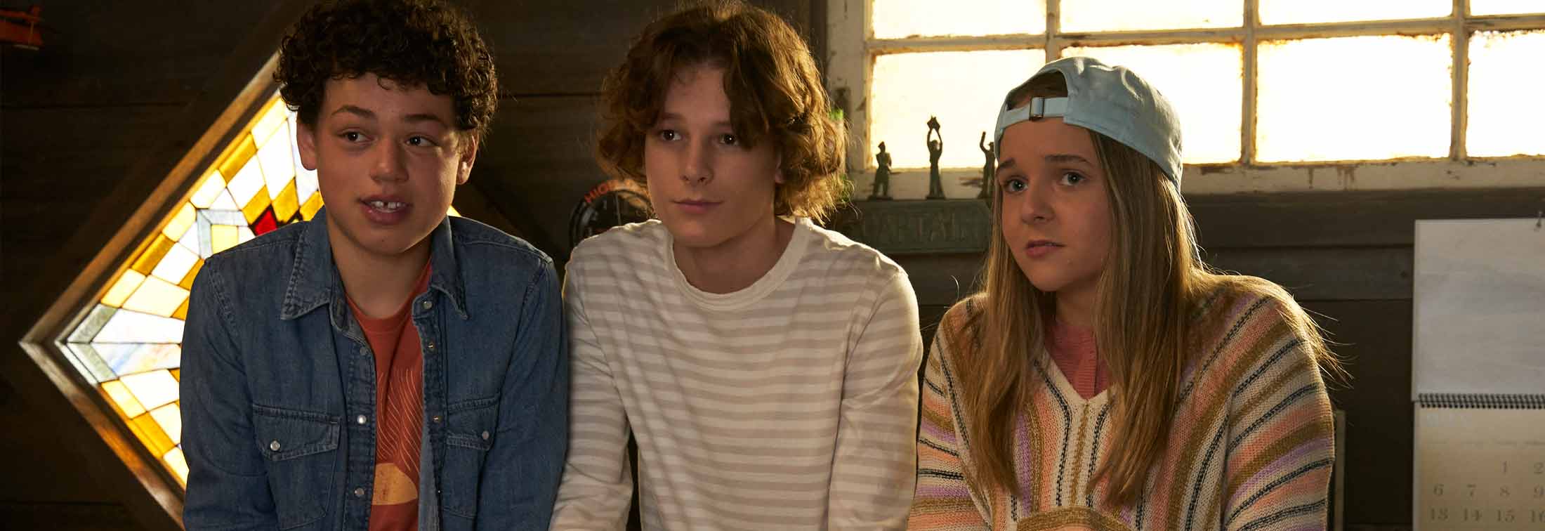 Monster Summer - Disney Channel star directs 'Stranger Things' wannabe