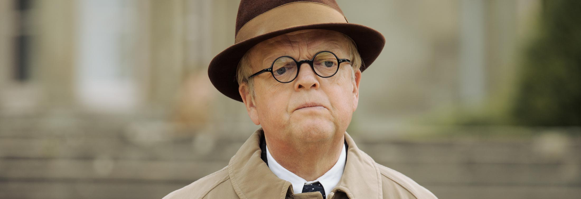 Mr Burton - The true untold story of an extraordinary transformation